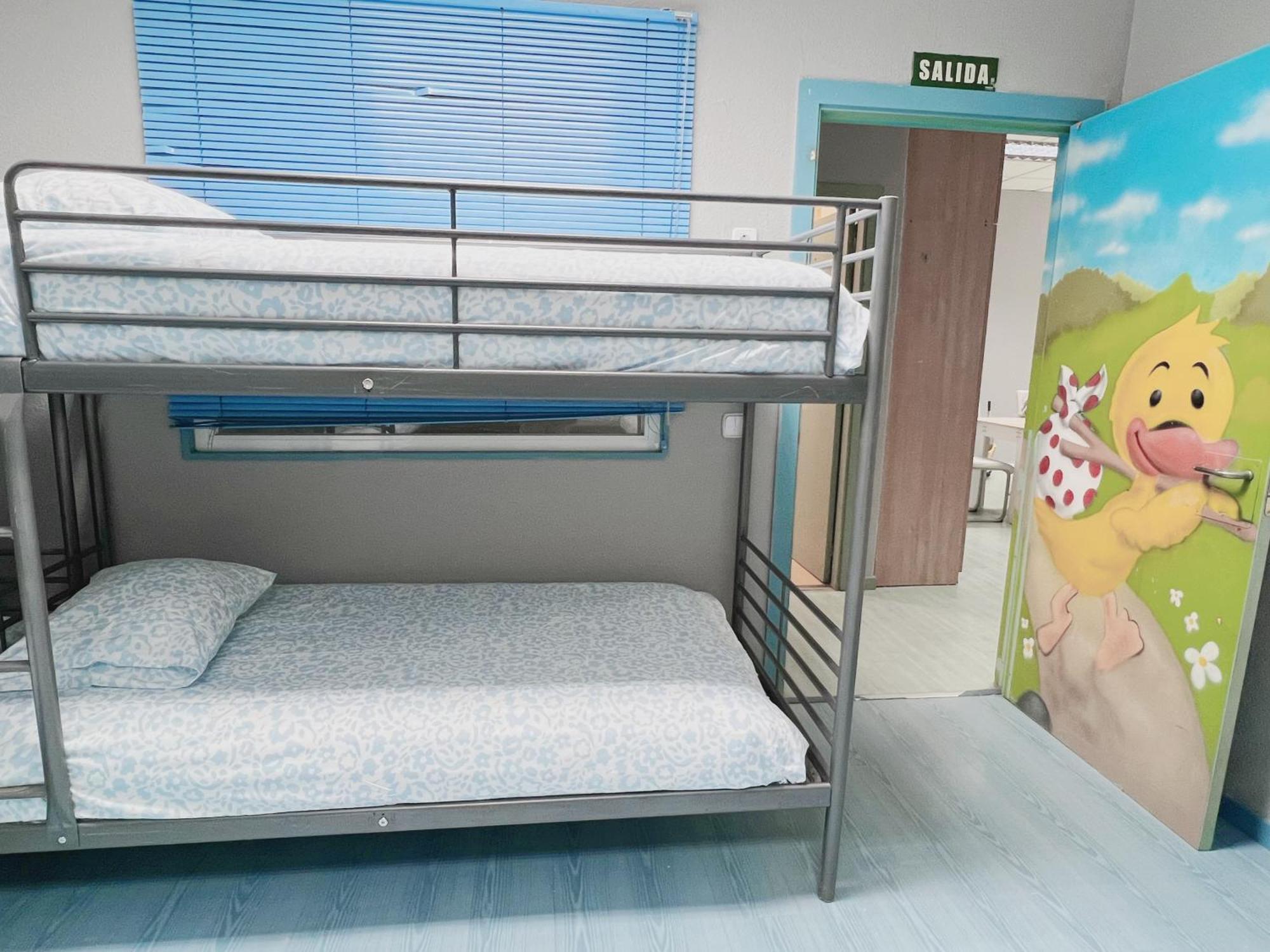 Hostel Las Rosas マドリード エクステリア 写真